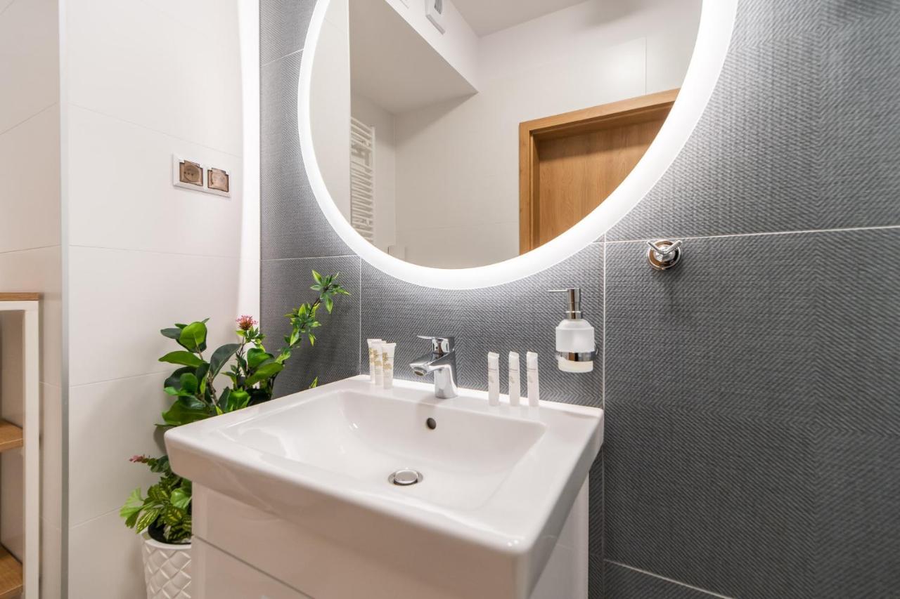 Aquamarina Prima 12 By Renters Apartamento Miedzyzdroje Exterior foto